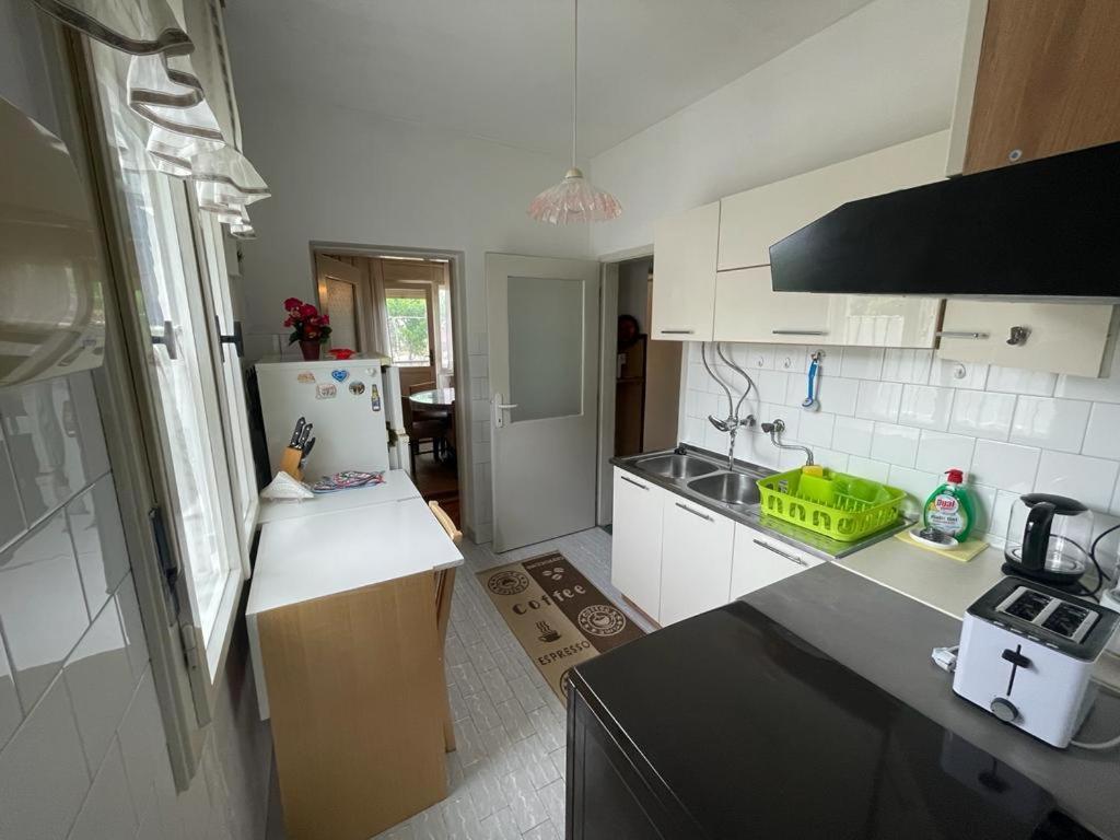 Apartman Pcelica Apartman Póla Kültér fotó